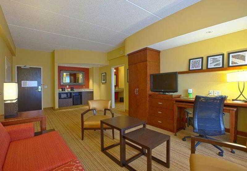 Hotel Courtyard By Marriott Hagerstown Habitación foto